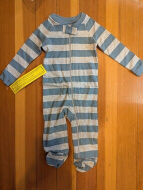 Pact organic gray steel blue stripe Footed One-Piece Zip Sleeper 9-12 mo NWT